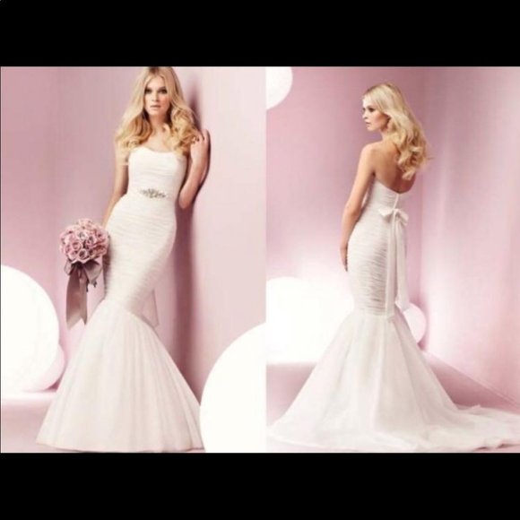 Mikaella mermaid wedding dress size 6 -021 - Picture 15 of 15